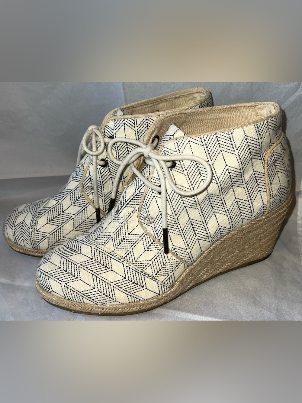 TOMS Desert Wedge Bootie Geometric Cream & Blue US 7